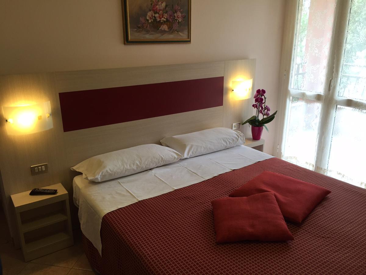 Albergo Riva Reno Di Leggiuno المظهر الخارجي الصورة